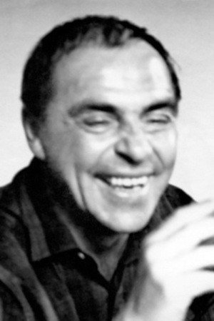 Cover image for Евгений Черняев