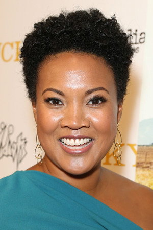 Cover image for Yvonne Huff Lee