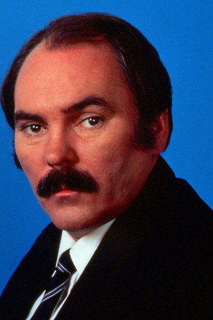 Cover image for Kevin Lloyd