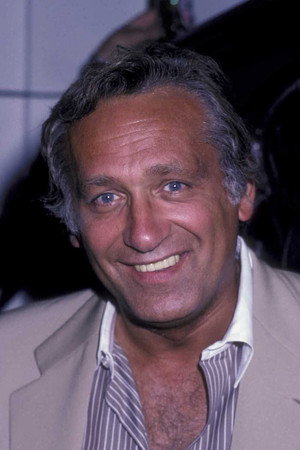 Cover image for Carmine Caridi