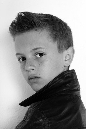 Cover image for Dylan Torrell