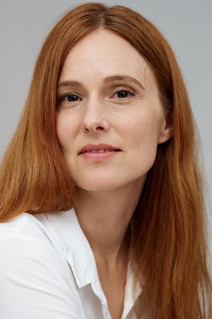 Cover image for Anna Mercedes Bergion