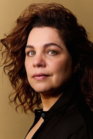 Cover image for Isabel Teixeira