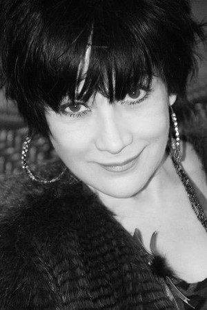 Cover image for Dyana Ortelli