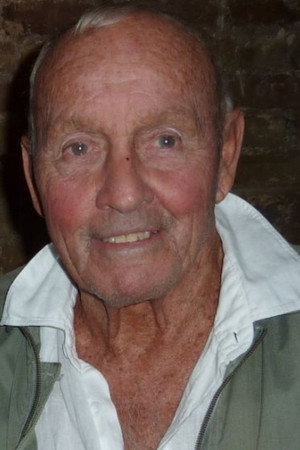 Cover image for Roy Scammell