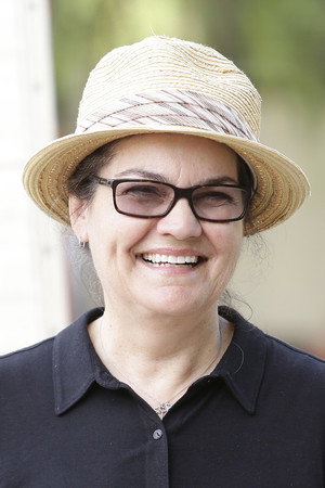 Cover image for Julie Hébert