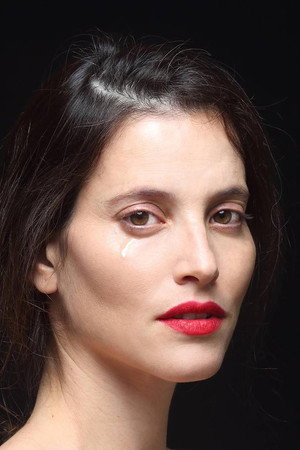 Cover image for Renana Raz