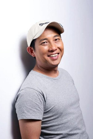 Cover image for 屈中恆