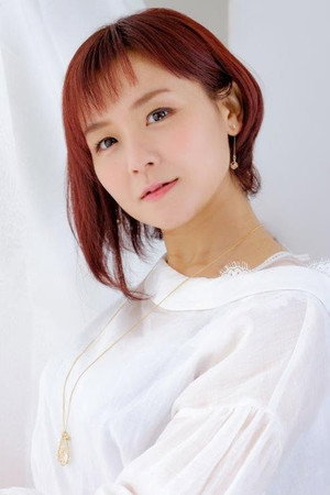 Cover image for 中上育実
