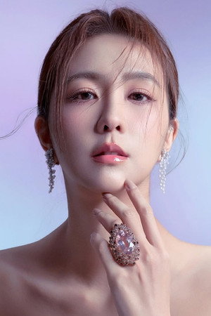 Cover image for 周曉涵