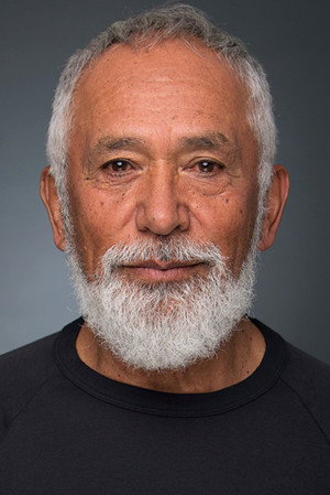 Cover image for George Henare