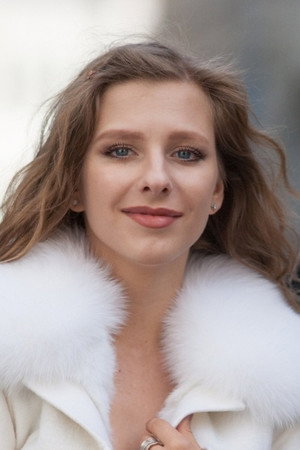 Cover image for Елизавета Арзамасова