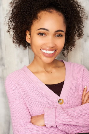 Cover image for Hanani Taylor