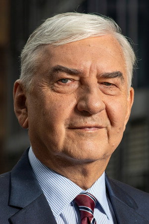 Cover image for Miroslav Donutil