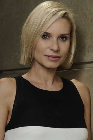 Cover image for Paula Burlamaqui
