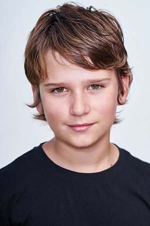 Cover image for Ezra Barry