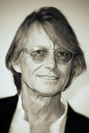 Cover image for Bruce Robinson