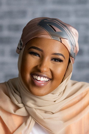 Cover image for Muna Abdulahi