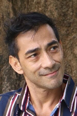 Cover image for Raymond Bagatsing