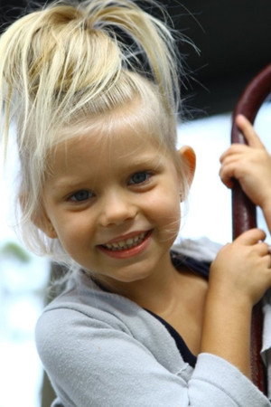 Cover image for Charlee Thomas