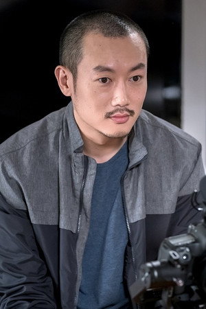 Cover image for 이하늬