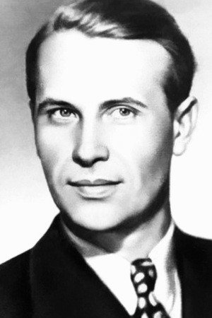 Cover image for Марк Бернес