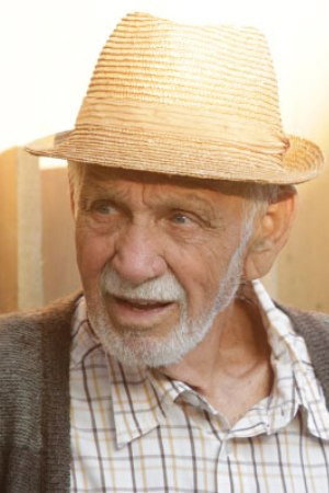 Cover image for Vlastimil Čaněk