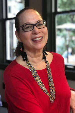 Cover image for Debbie de Coudreaux