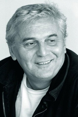 Cover image for Danilo Lazović