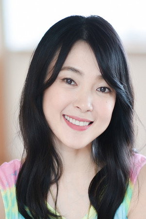 Cover image for 曾珮瑜