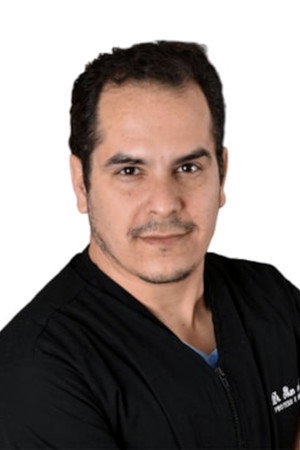 Cover image for Iban Marrero