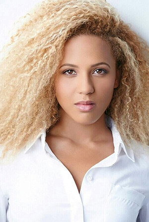 Cover image for Robyn Alomar
