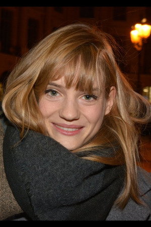 Cover image for Noémie Schmidt