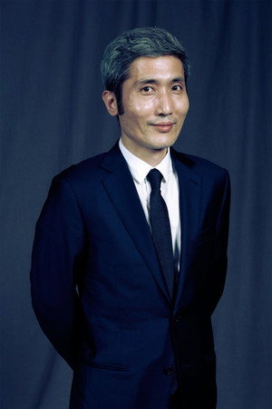 Cover image for 杨江