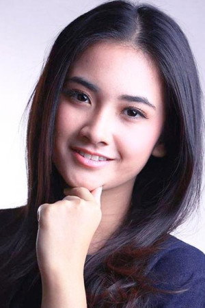 Cover image for Nadya Arina