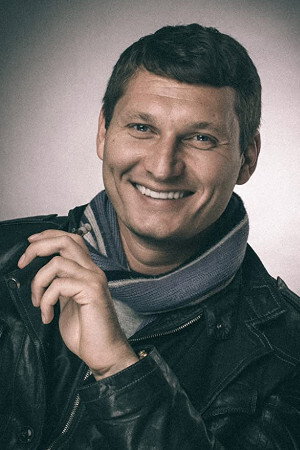 Cover image for Максим Эстеркин