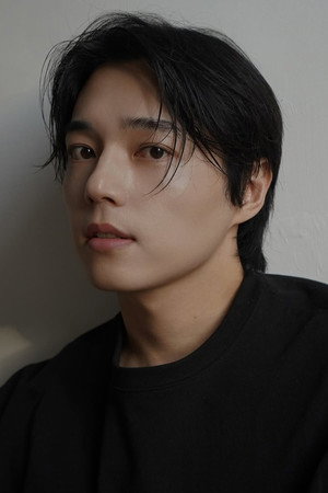 Cover image for Ji Yoon-jae
