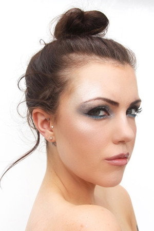 Cover image for Isabel Bassett