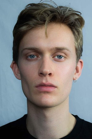 Cover image for Freddie Dennis