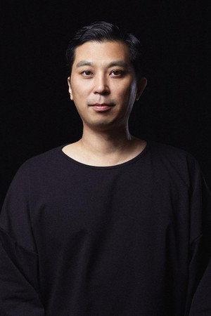 Cover image for Ли Ын Пок