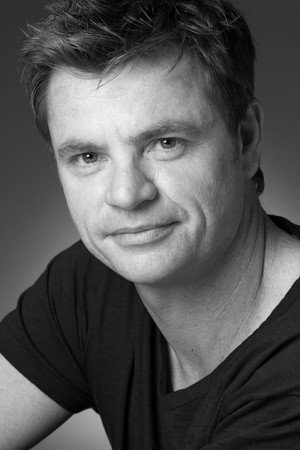 Cover image for Martin Lynes