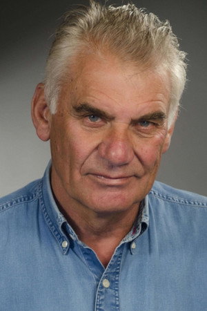 Cover image for Tim Hughes