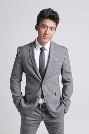 Cover image for Zichen Wang