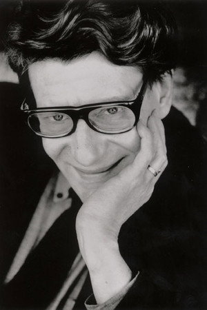 Cover image for Yves Saint Laurent