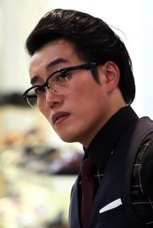Cover image for Si Hoo