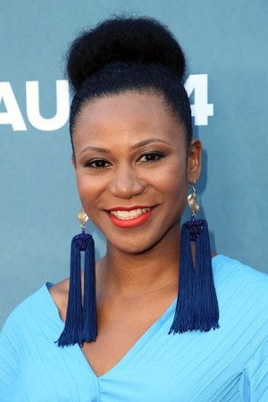Cover image for Alana Arenas