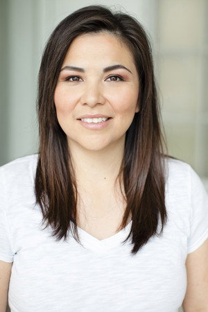 Cover image for Lisa Cromarty