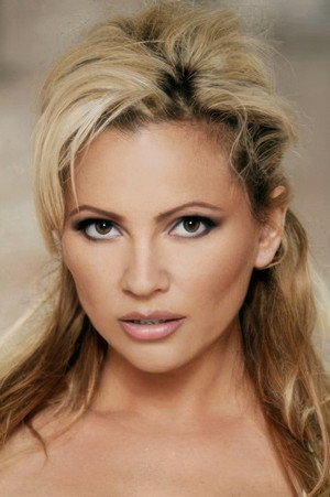 Cover image for Tatjana Simić