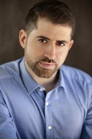 Cover image for Nir Guzinski