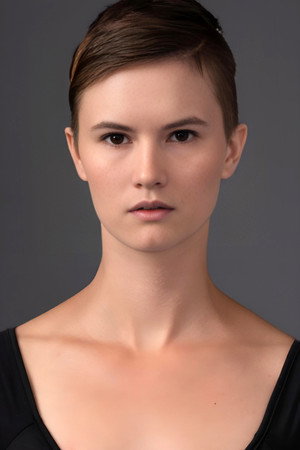 Cover image for Samantha Bell